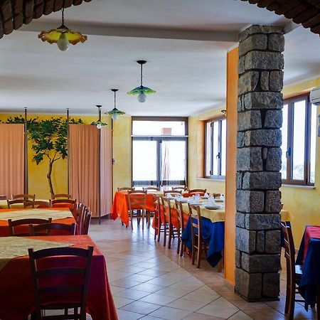 Agriturismo Le Vigne Ducali Màndas Екстериор снимка