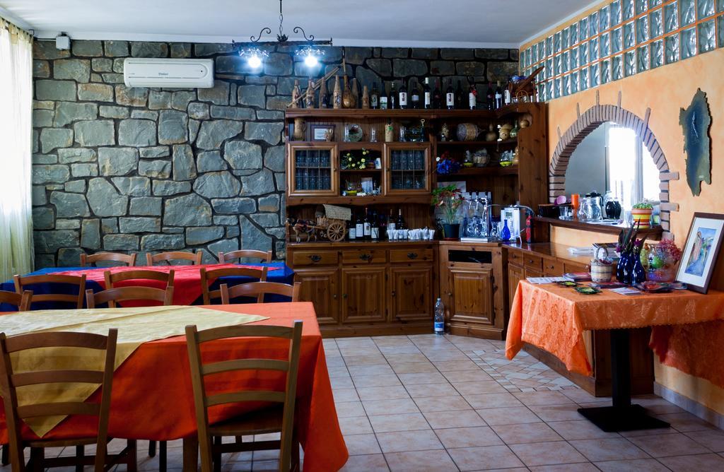 Agriturismo Le Vigne Ducali Màndas Екстериор снимка