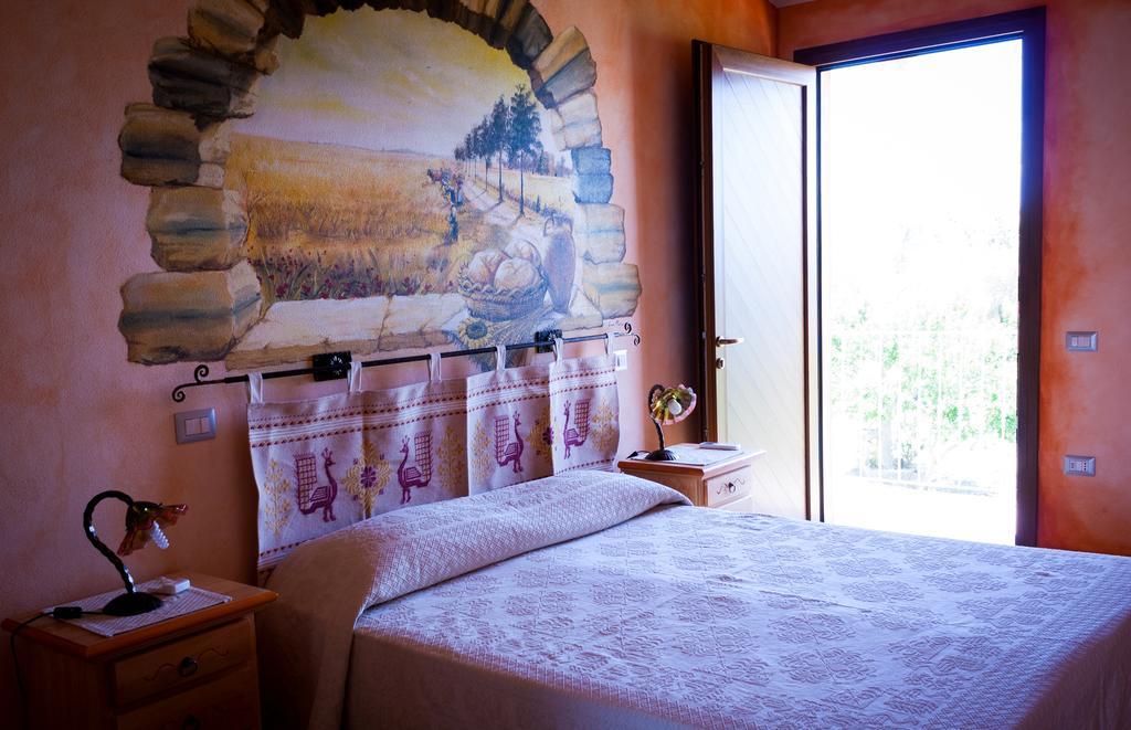 Agriturismo Le Vigne Ducali Màndas Екстериор снимка